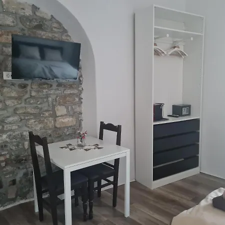 Primo Maggio Appartement *